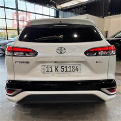 تۆیۆتا فرۆنتلاندەر